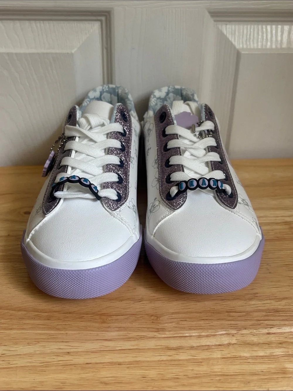 NEW Disney Ground Up White and Purple Lilo & Stitch Sneakers Size 7.5 Ohana